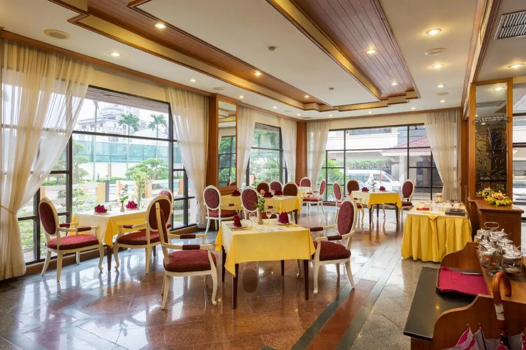 Ханой: Oriental Palace Apartments Hanoi