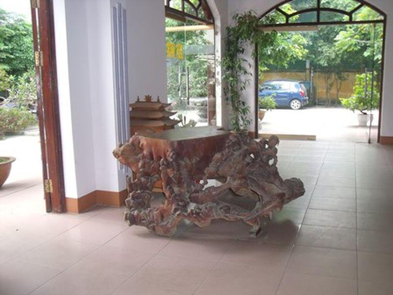 Нгок Куанг: Hoang Linh Hotel