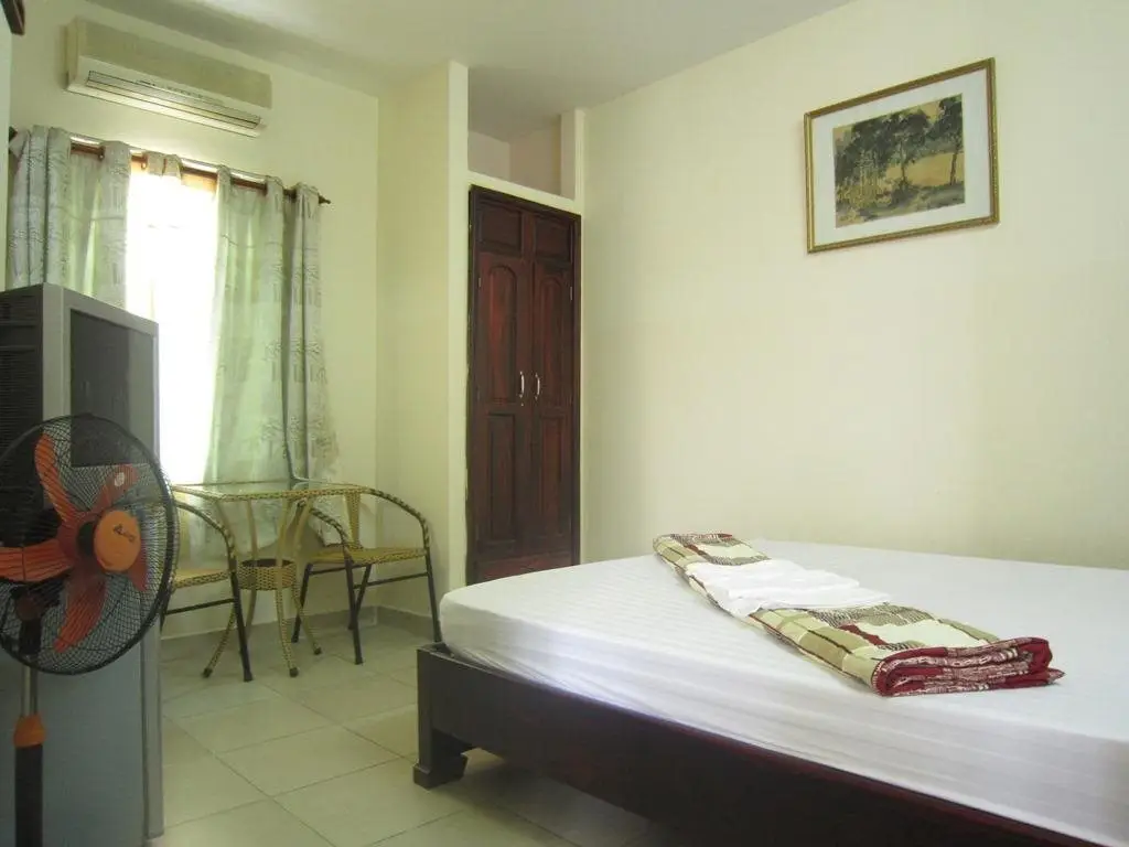 Хошимин: Van Luu Hotel