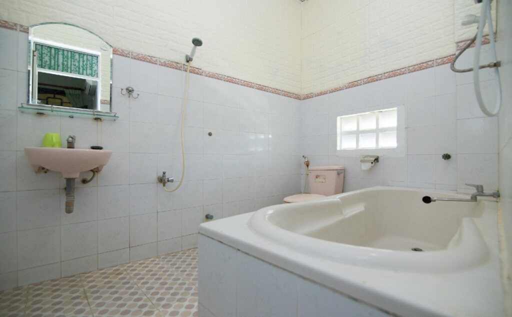 Куинён: Hung Dong Hotel