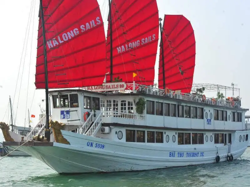 Халонг: Halong Sails Cruise