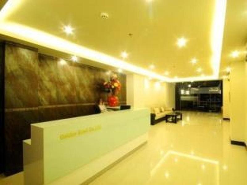 Lucky Residence Suites — фото 1