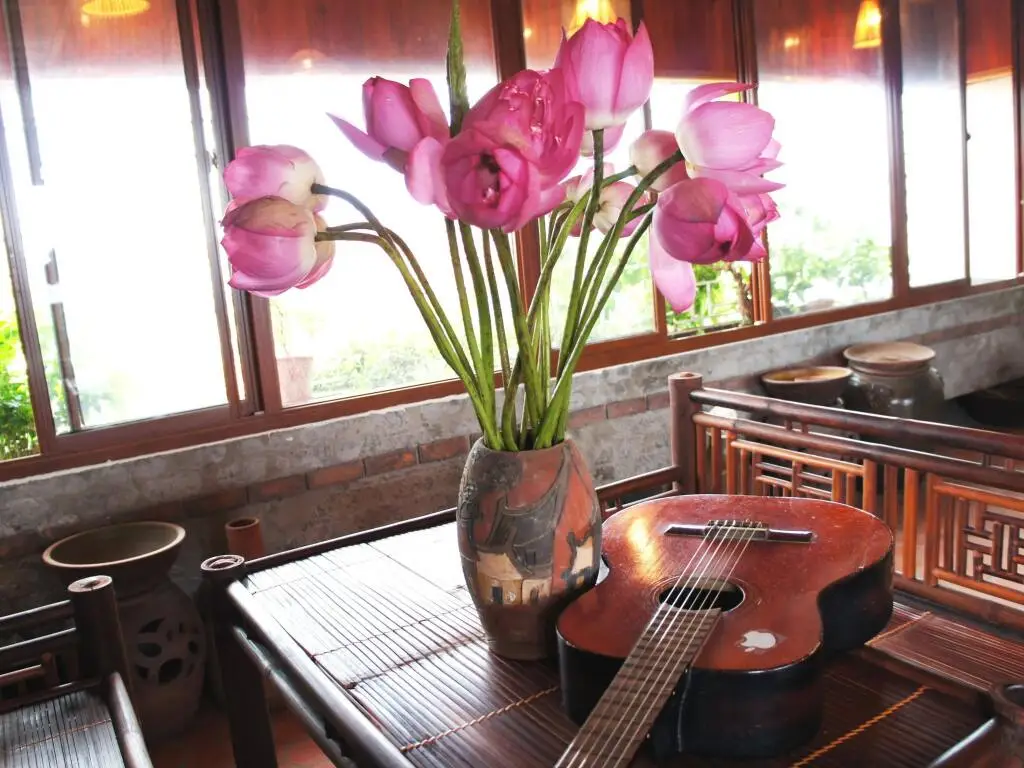 Ханой: Legenda Tay Ho Apartment