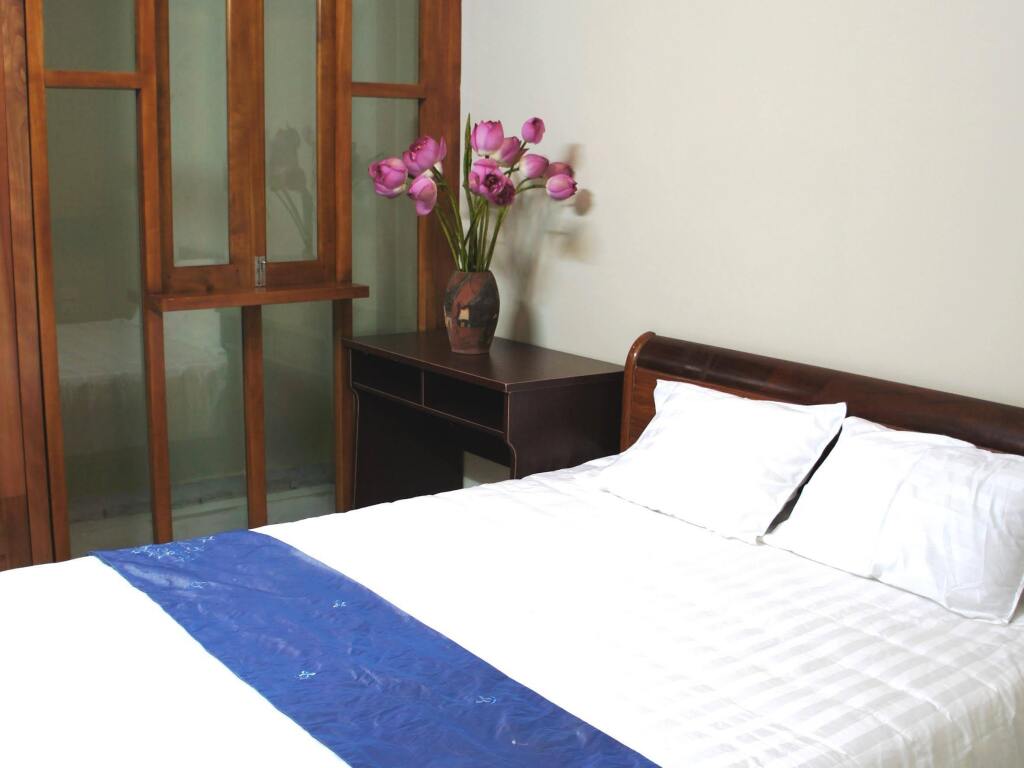 Ханой: Legenda Tay Ho Apartment