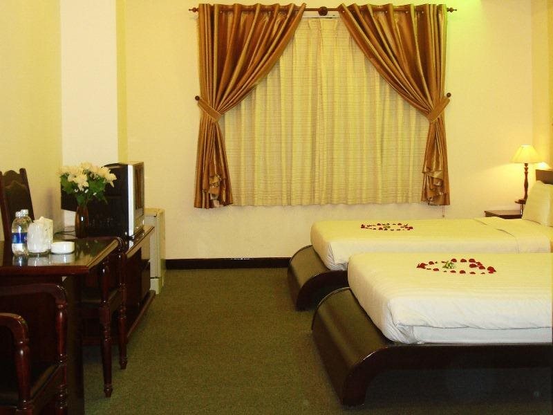 Хошимин: Sport Hotel