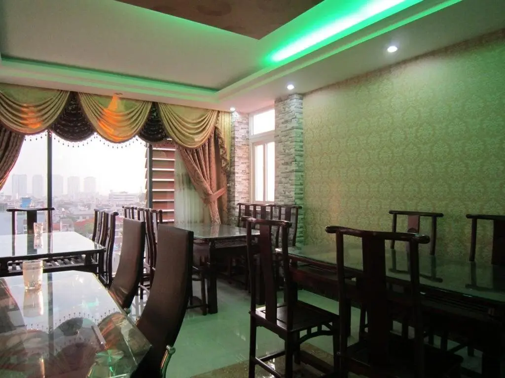 Хошимин: Sen Vang Hotel