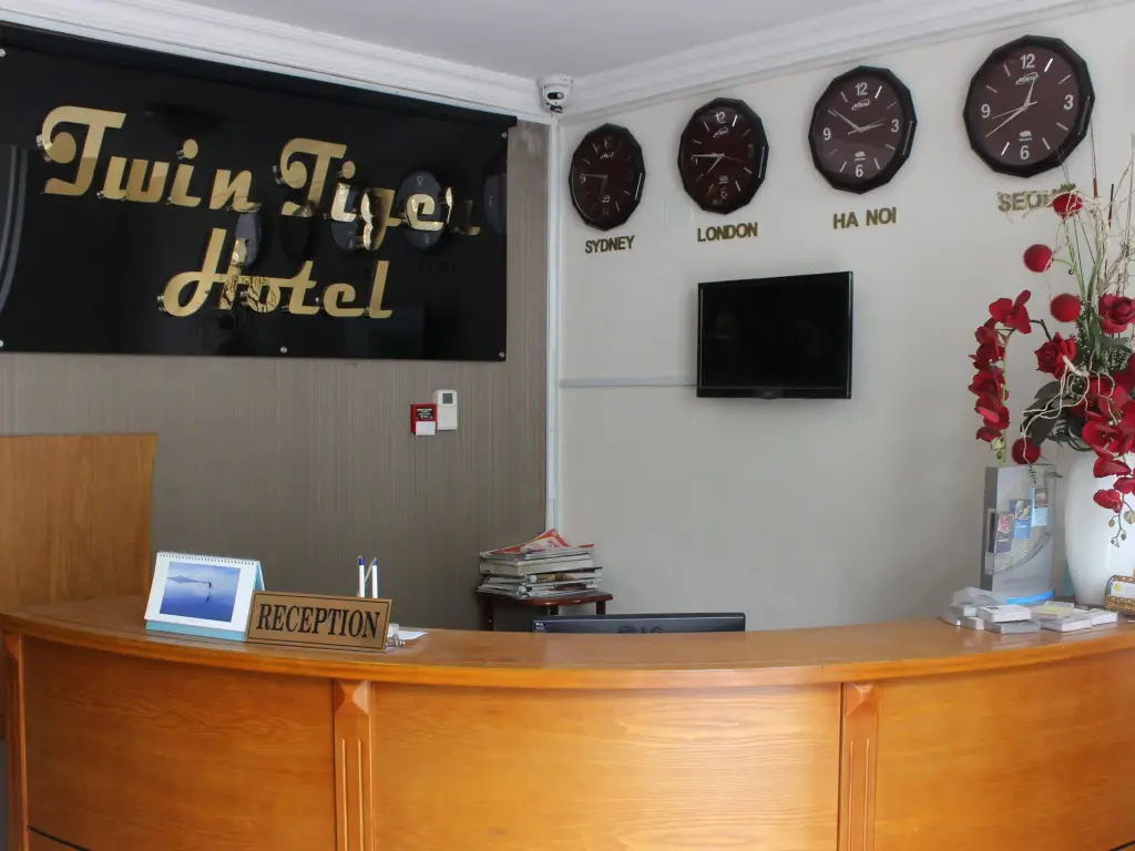 Twin Tiger Hotel — фото 1