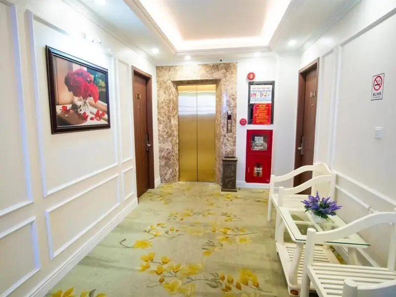 Халонг: Ngoc Lan Halong Hotel