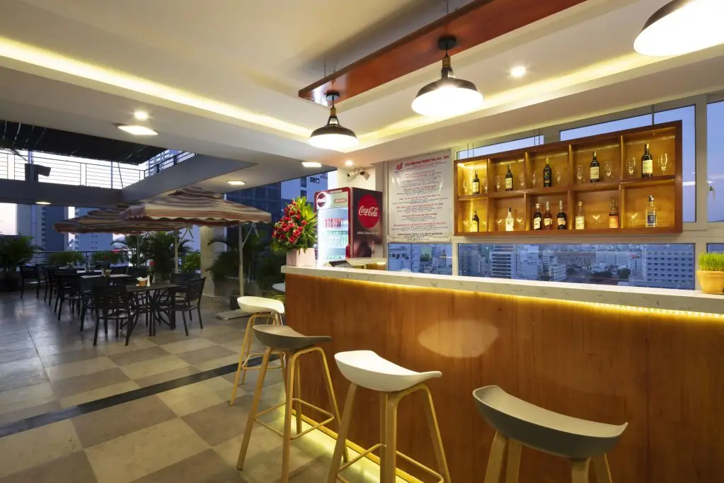 Maple Leaf Hotel & Apartment — фото 1