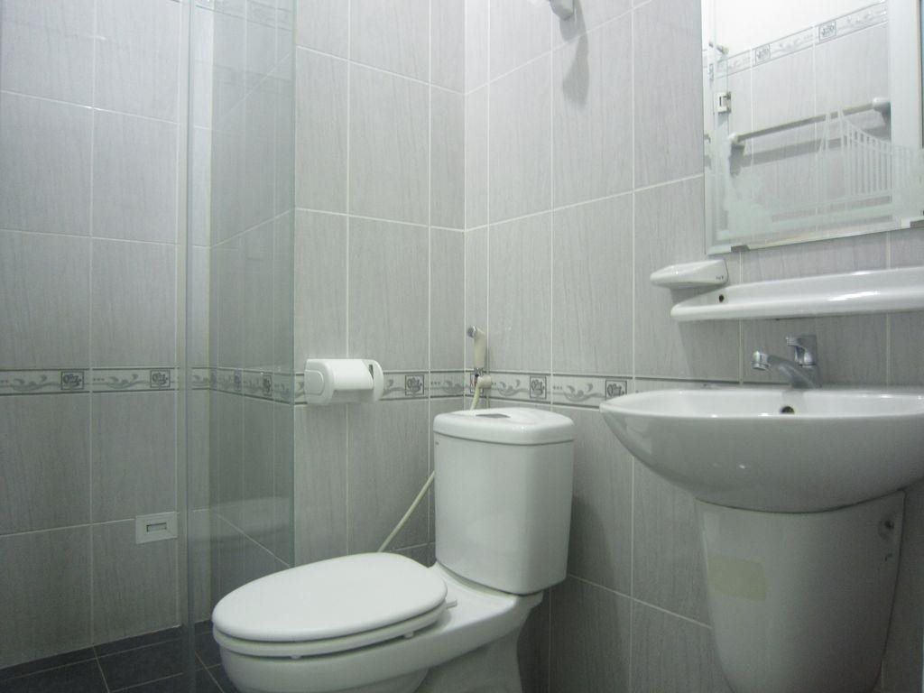 Хошимин: Hotel Cao Son