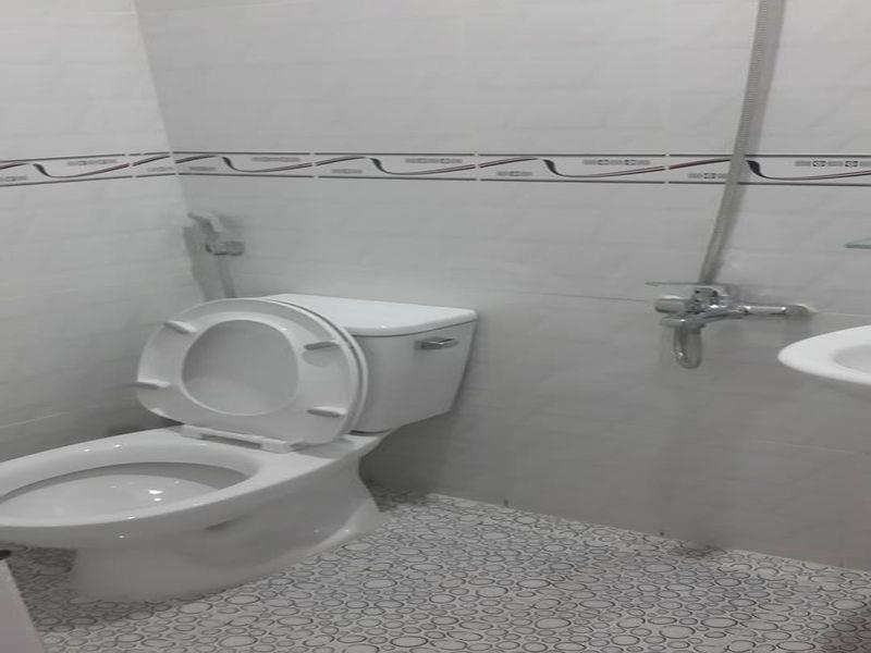 Ди Ан: Hang Hoa Hotel