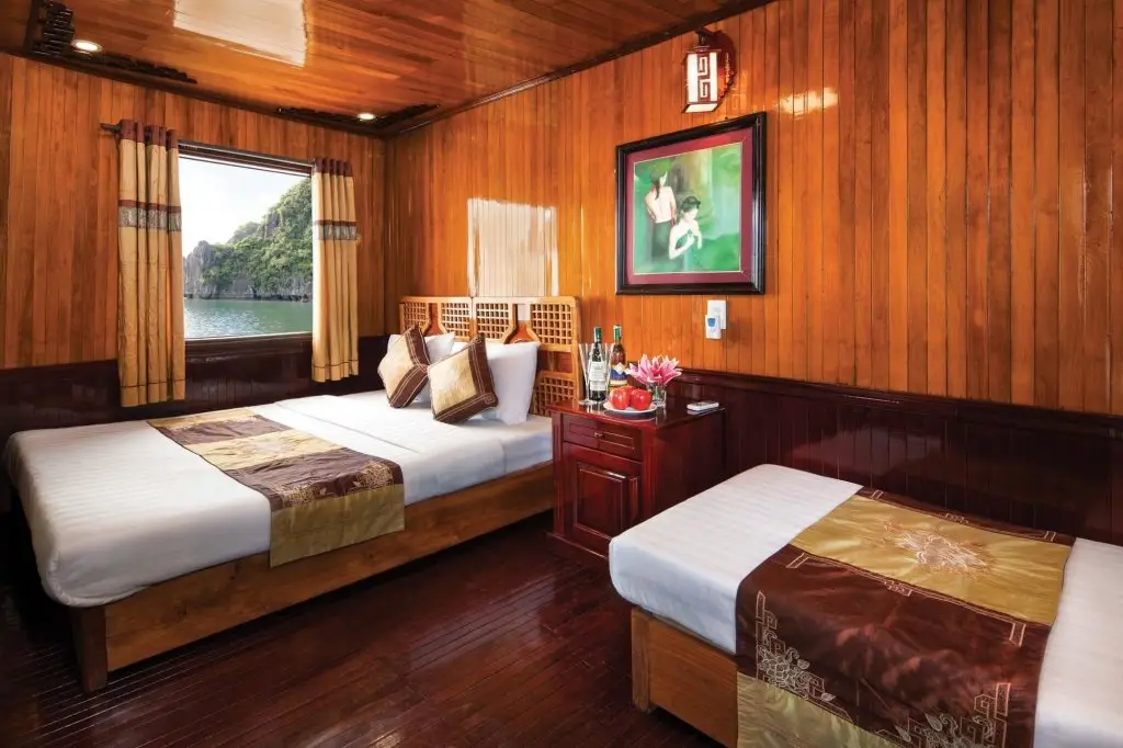 Халонг: Halong Seasun Cruise
