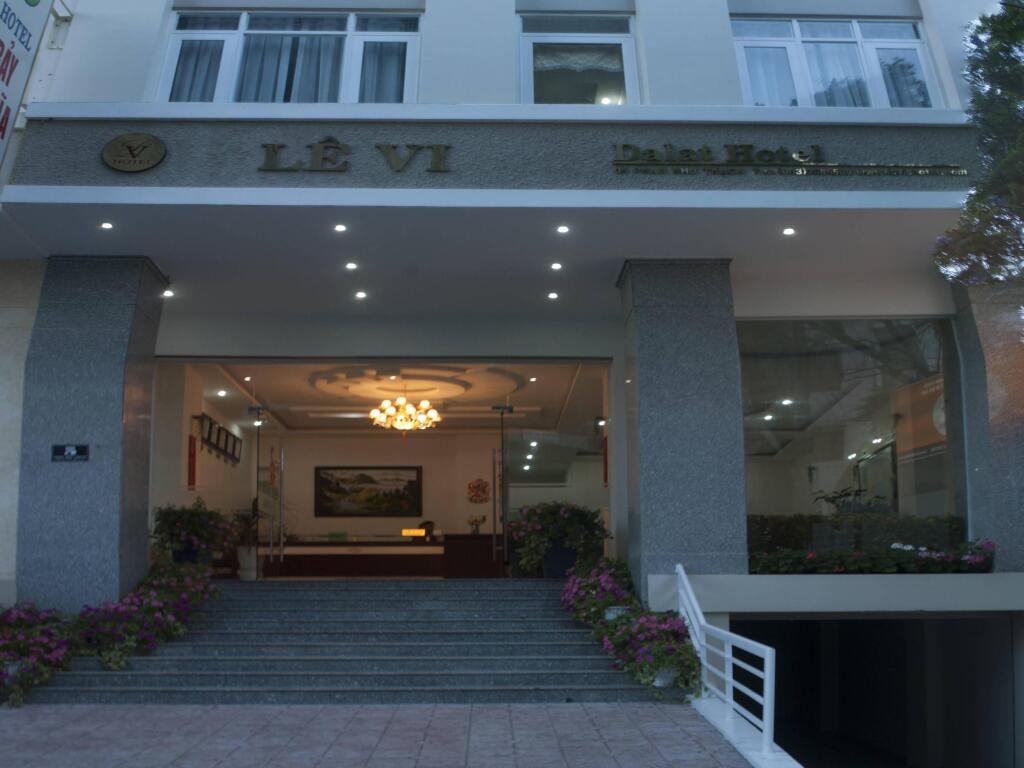 Далат: Levis Hotel