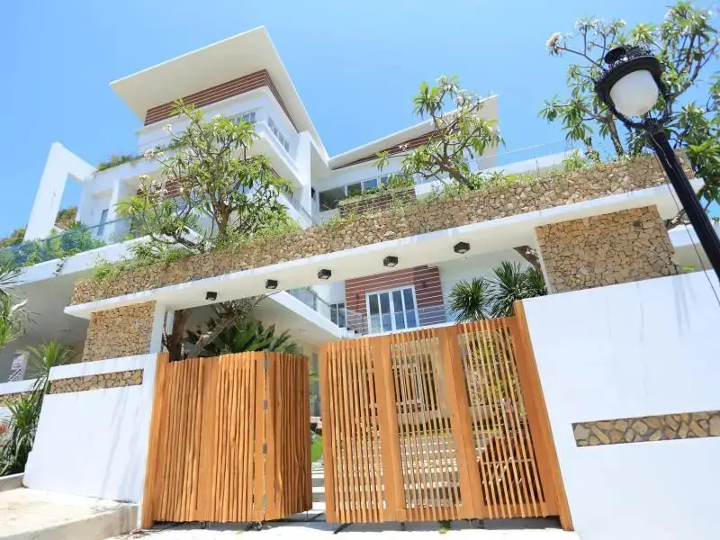 Нячанг: Ruby Luxury Apartments