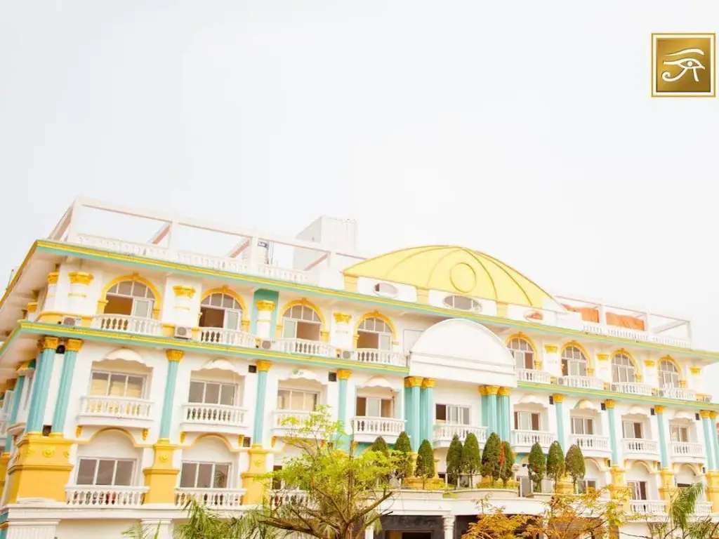 Хаулок: Queen Hotel Thanh Hoa