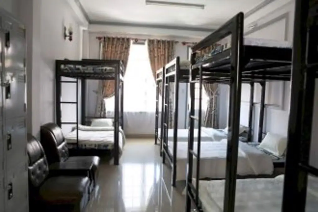 Далат: An An House-Hostel