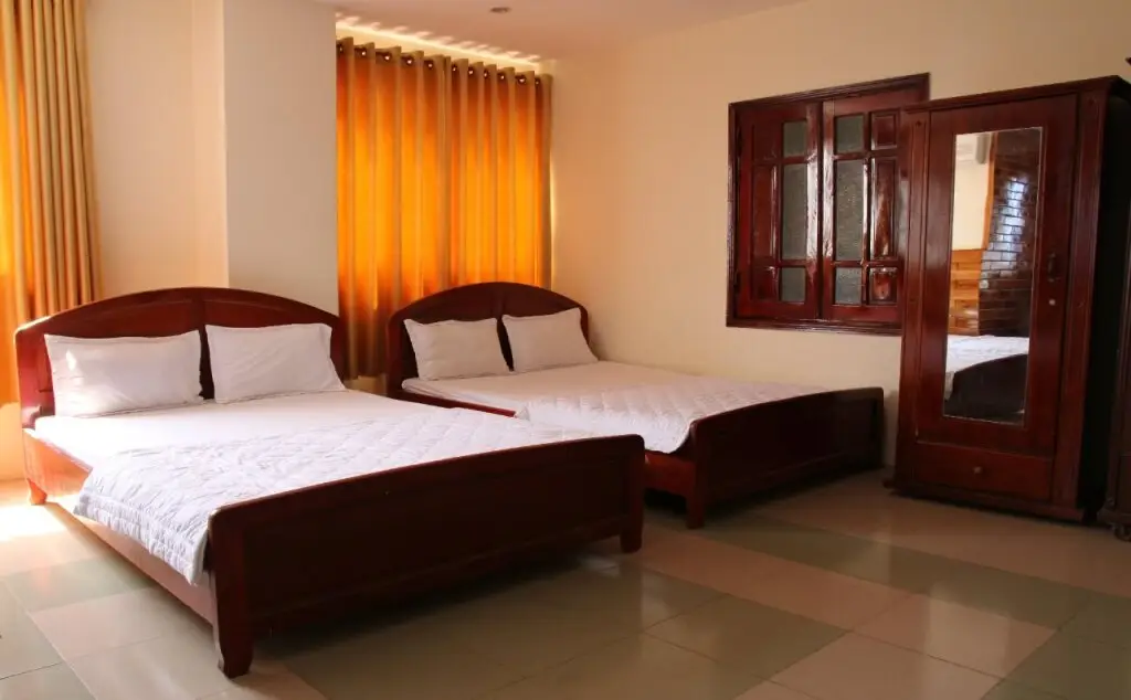Куинён: Hung Thinh Hotel