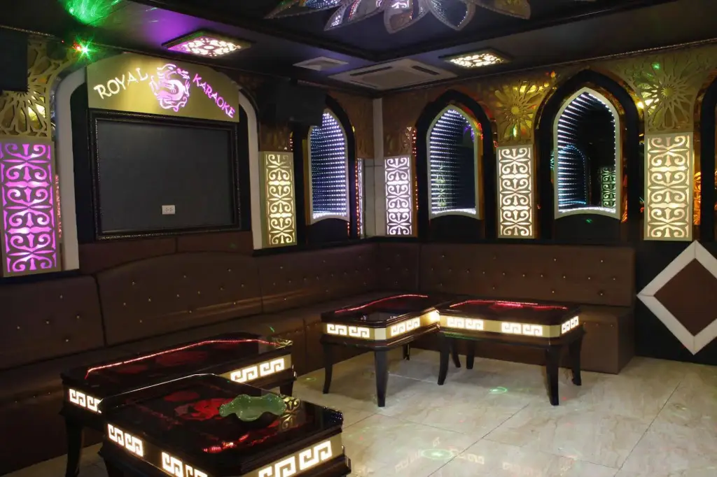 Бакнинь: Khach san Hoang Gia Bac Ninh