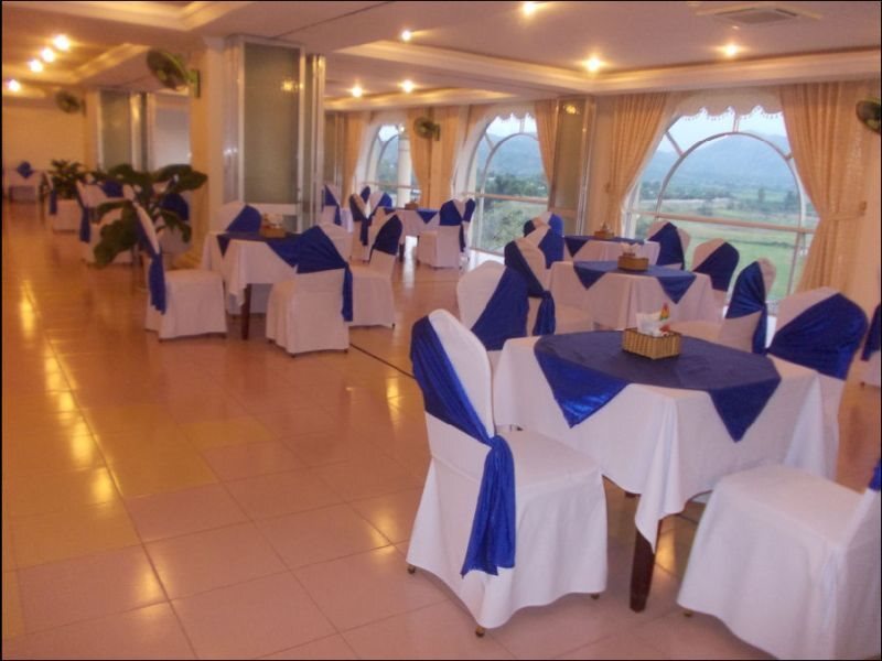 Контум: Indochine Hotel