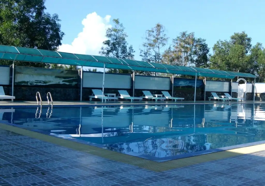 Бакльеу: Ho Nam Resort