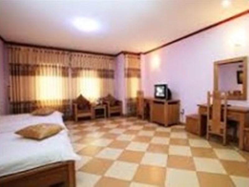 Намдинь: Phu My Hotel