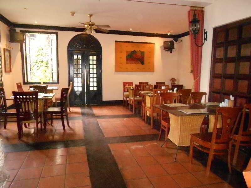 Далат: Thanh Thuy Blue Water Hotel
