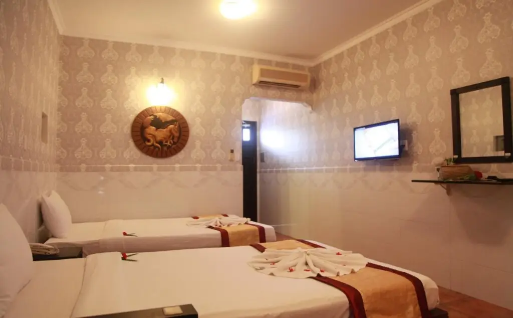 Фантхьет: Mui Ne Hostel & Cafe 141
