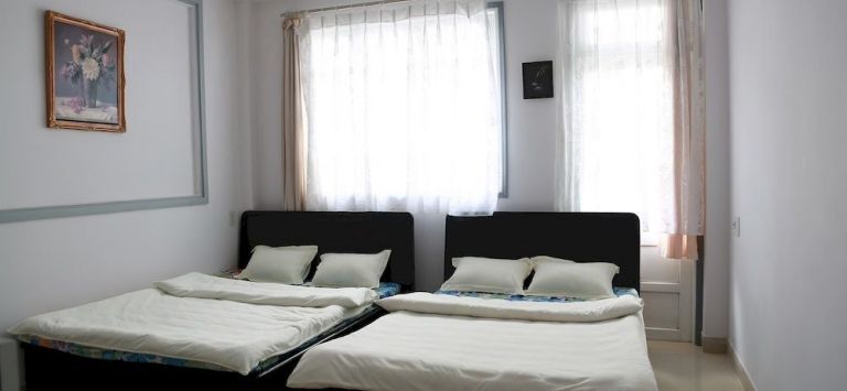 Далат: Abs House
