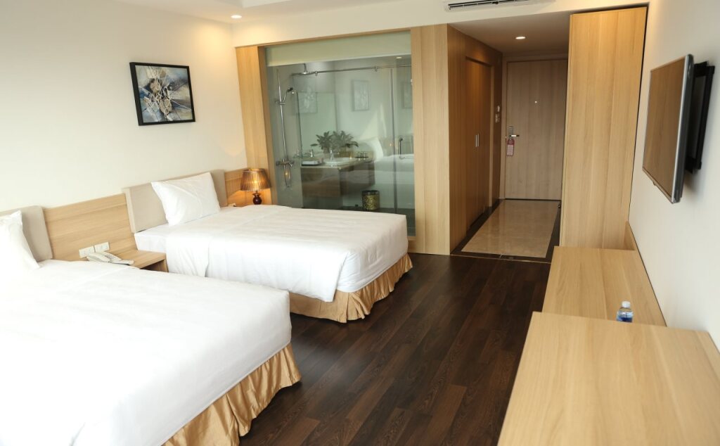 Хатинь: Ha Huy Hotel