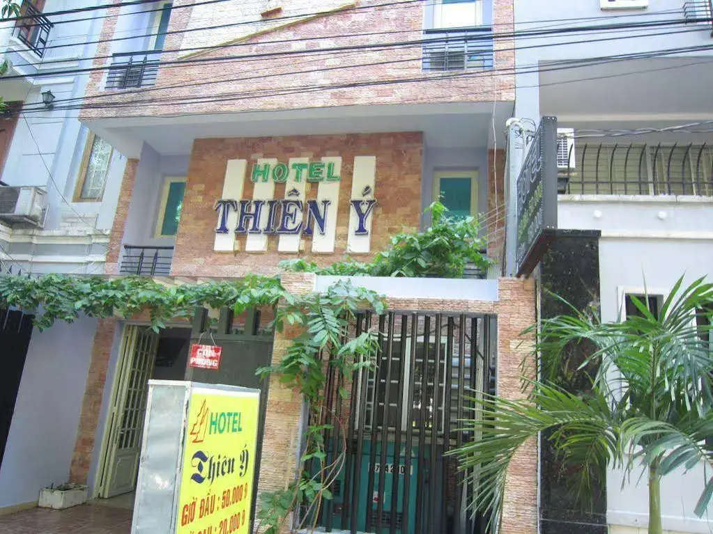 Хошимин: Thien Y Hotel 2