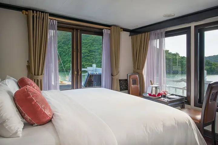 Халонг: Paradise Luxury Sails Cruise