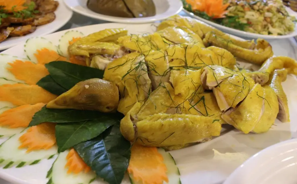 Кон Куонг: Muong Thanh Holiday Con Cuong