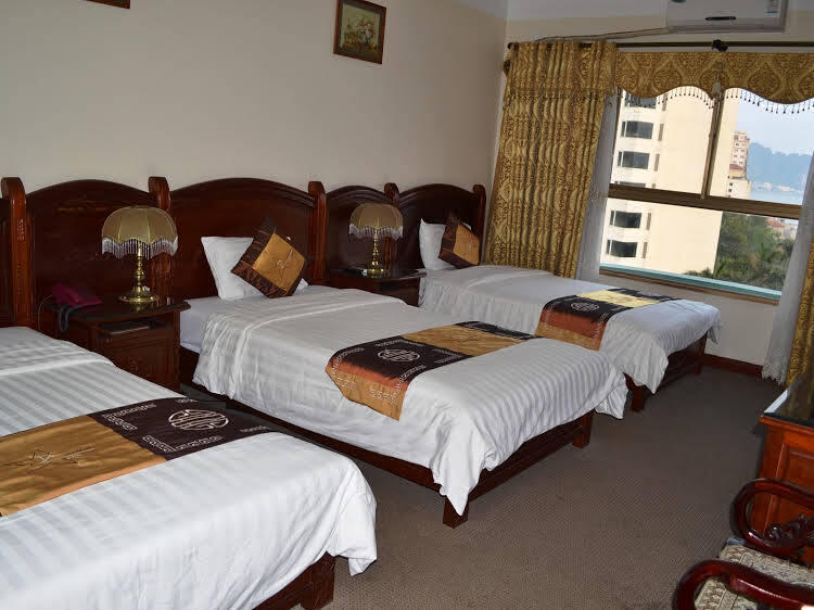 Халонг: hoàng hà hotel