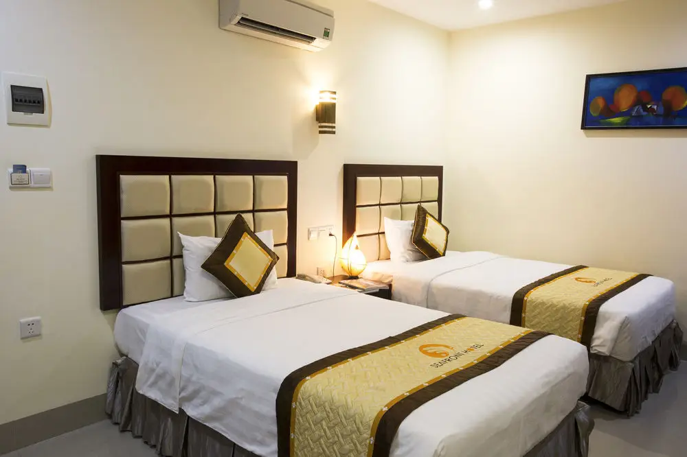 Дананг: Seafront Hotel Da Nang