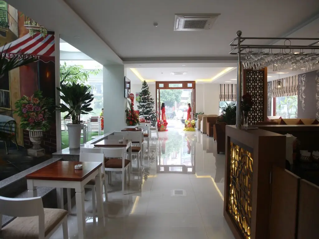 Бакнинь: Smart Hotel