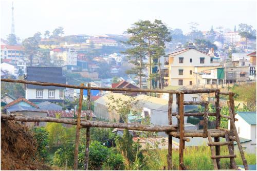 Далат: Hobbit Village Da Lat