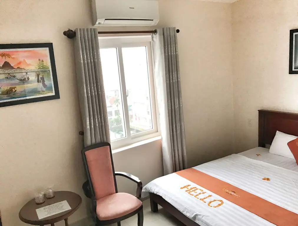 Хюэ: Golden Star Hotel