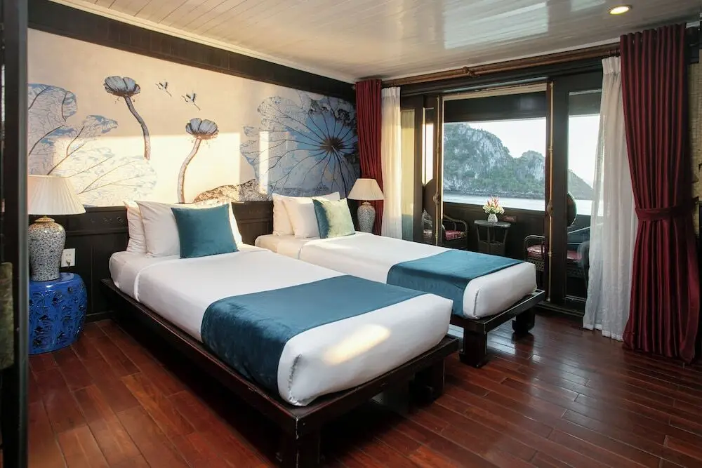 Халонг: Bhaya Halong Cruise