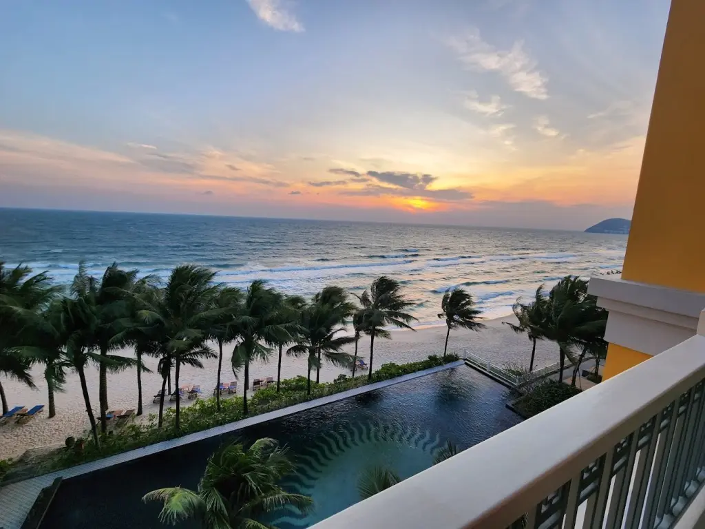 остров Фукуок: Курортный отель Resort JW Marriott Phu Quoc Emerald Bay Resort & Spa