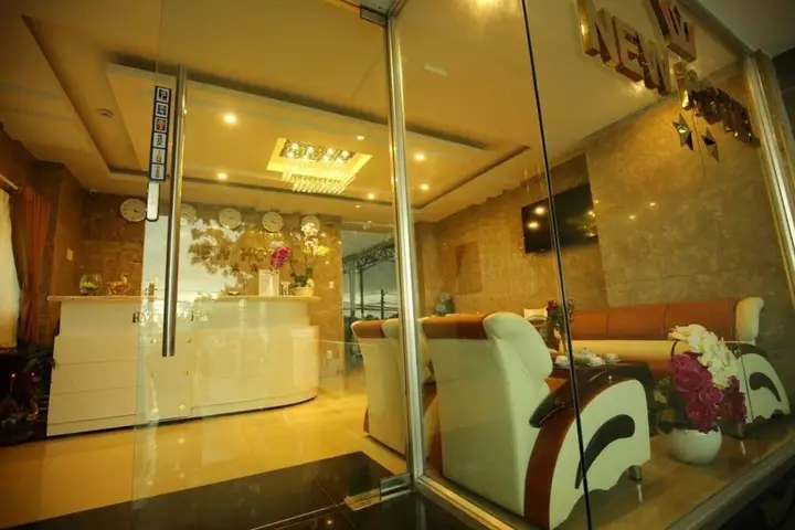 Тхузаумот: New Hotel & Apartment