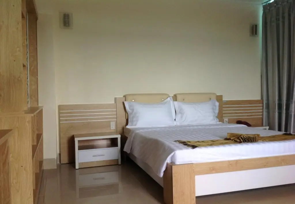Зянгия: New Sunrise Hotel Dak Nong