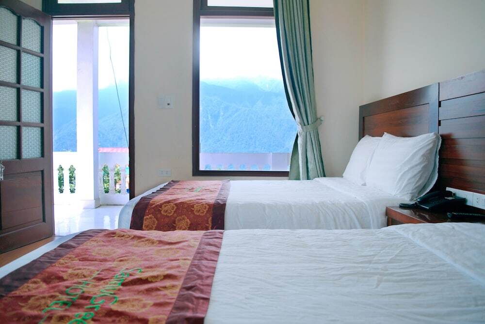 Шапа: Samu Green Hotel