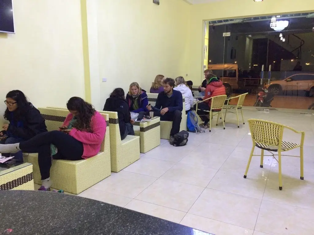 Шапа: Lucky Hostel