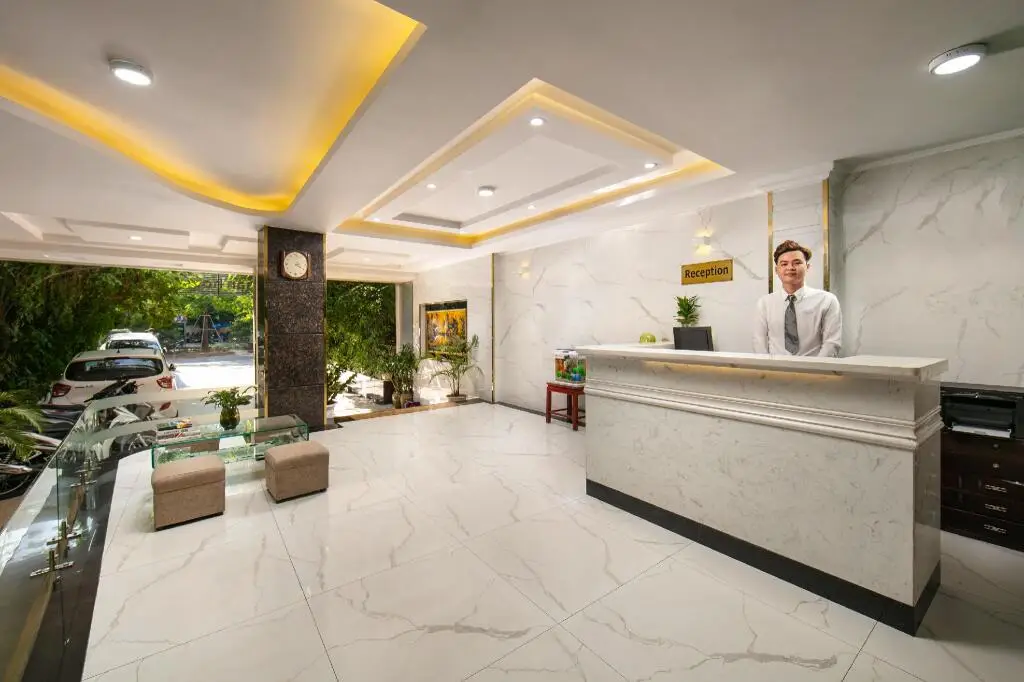 Ханой: RedDoorz Plus Nhan Hoa Hotel