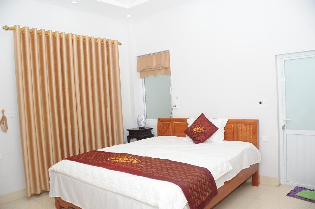 Бакнинь: Dream House Bac Ninh Hotel