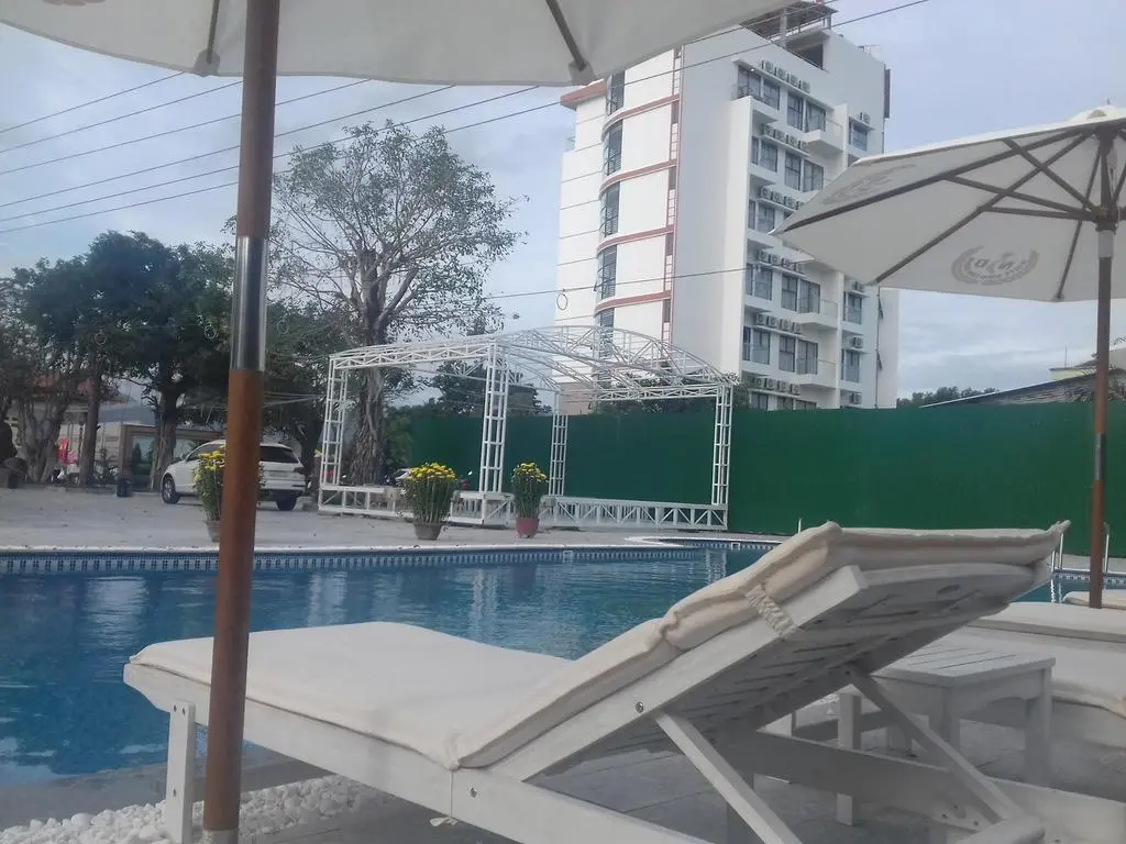Кам Лам: White Sand Cam Ranh Hotel