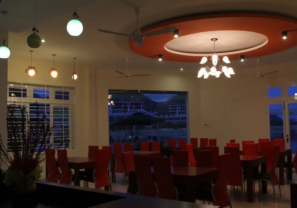 Фанранг - Тап Чам: Hoàng Nhân Hotel