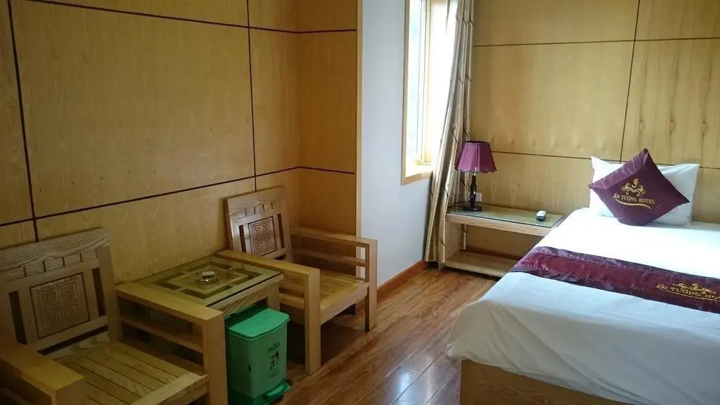 Ханой: An Tuong Hotel 1