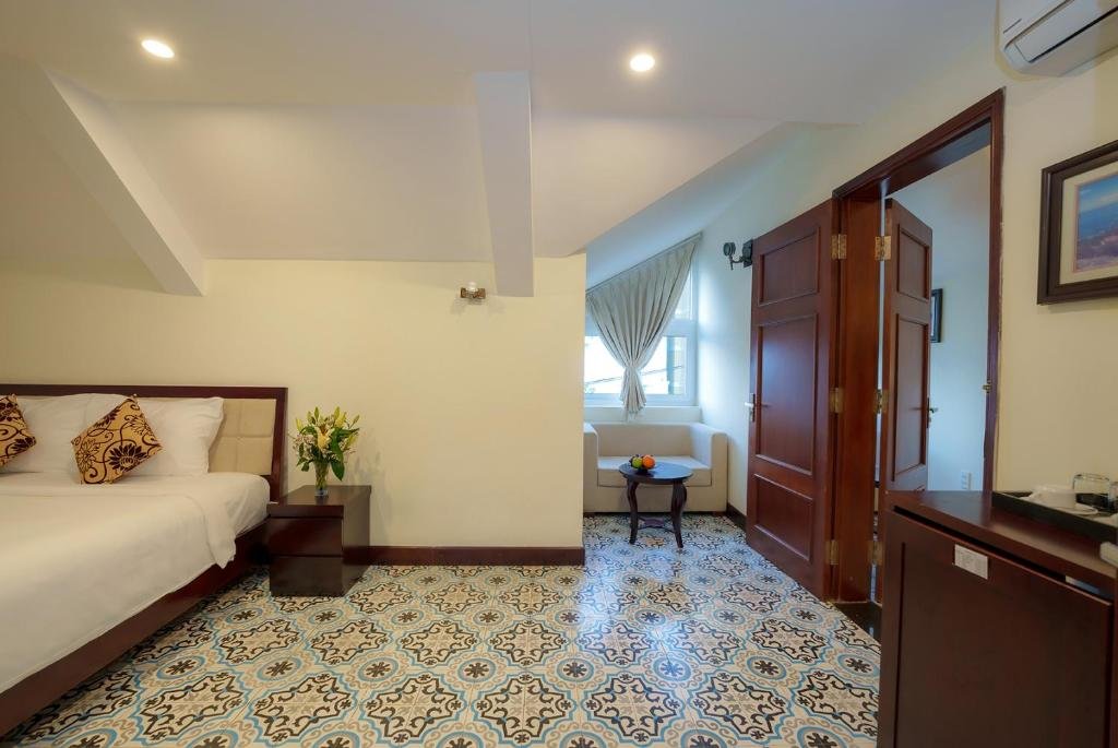 Хойан: Hoi An Canal House