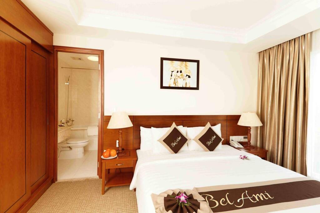 TTC Hotel Deluxe Tan Binh — фото 1